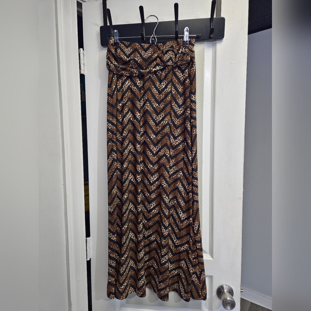 Women's Sabrina Lauren Long Black &Tan Zebra Print Stretchs Skirt Size S Tall